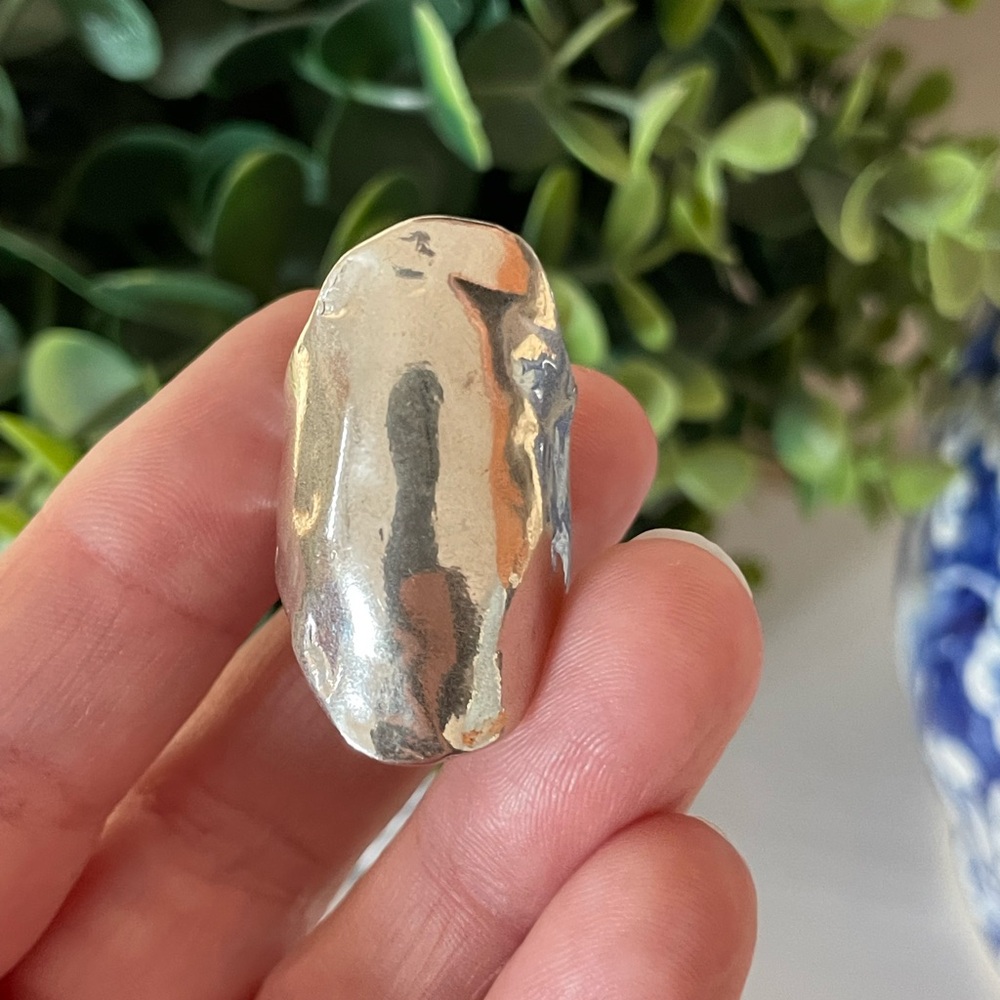 NOA ZUMAN Made In Israel Sterling Silver 925 Hammered Statement Oblong Ring Sz 7